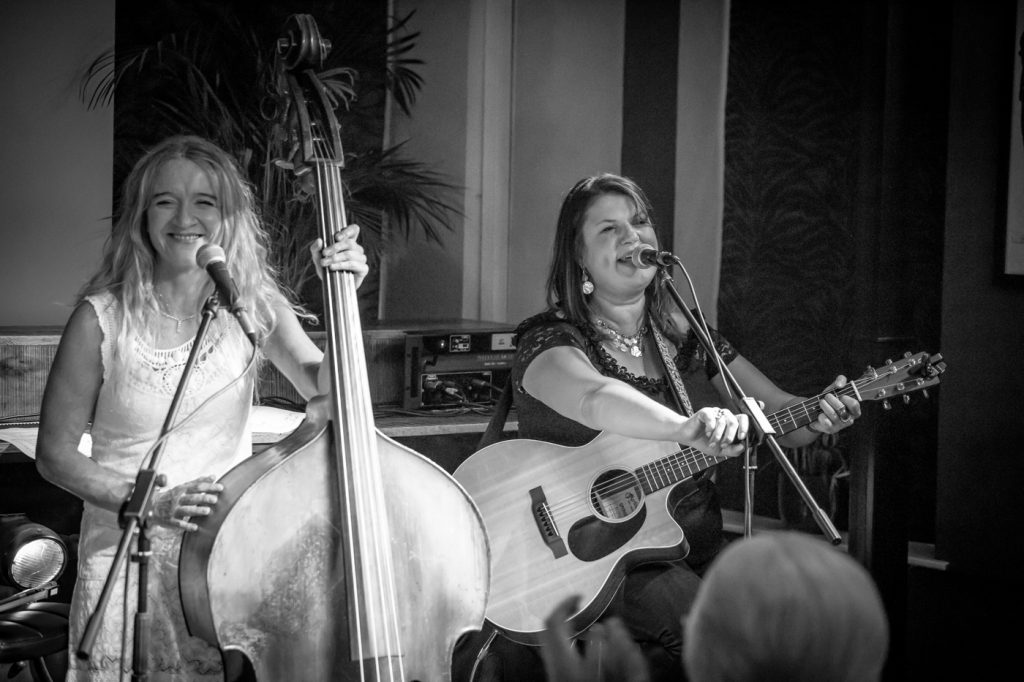 Julia Waldron and Nicola Farnon - Daisy Daisy